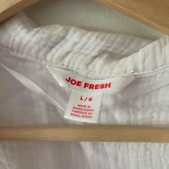 White gauze shirt in size large - Picture 4 of 5